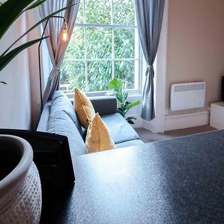 Great 1 Bed Walking Distance To Whiteladies Road Appartamento Bristol